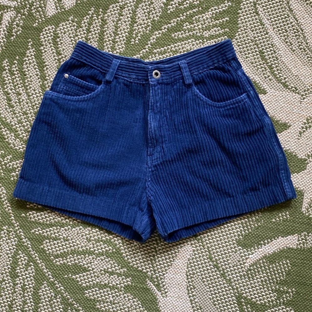 Killer 🔥 Vintage Corduroy Shorts